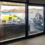 Σπίτι διακοπών Beachfront Marilous House - Getaway
