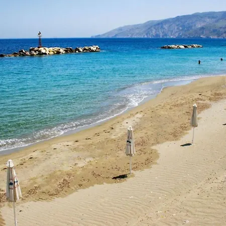 Σπίτι διακοπών Beachfront Marilous House - Getaway Σκύρος