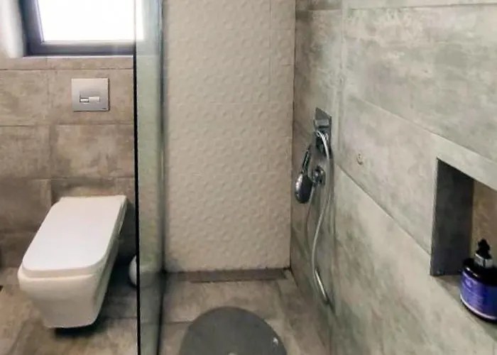 Beachfront Marilous House - Skyros Getaway Holiday home *